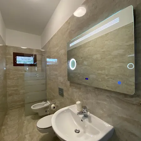 La Quiete - Adults Only