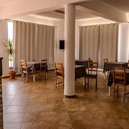 La Quiete - Adults Only *